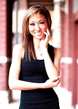 Elaine Lee